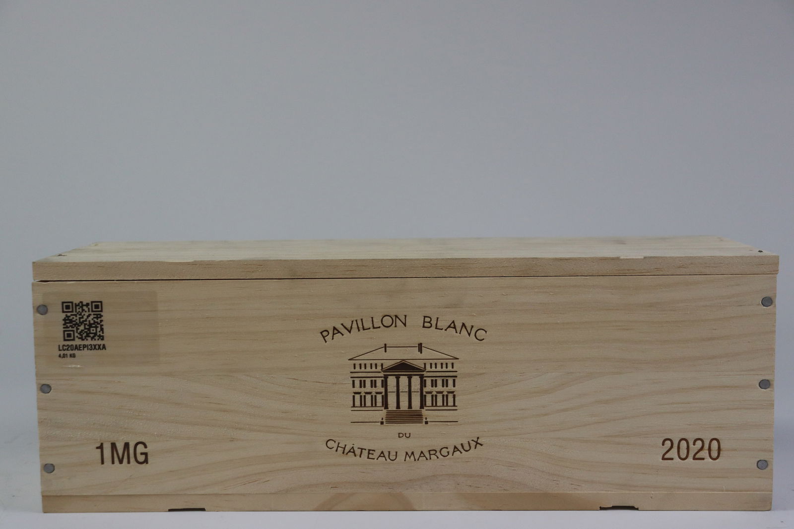 † Pavillon Blanc du Château Margaux 2020: Pavillon Blanc du Château Margaux 2020 Bordeaux Blanc Excellent level and appearance W 1 magnum - 1.5ltr Per lot €300 - 400 Size magnum - 1.5ltr Condition Excelle