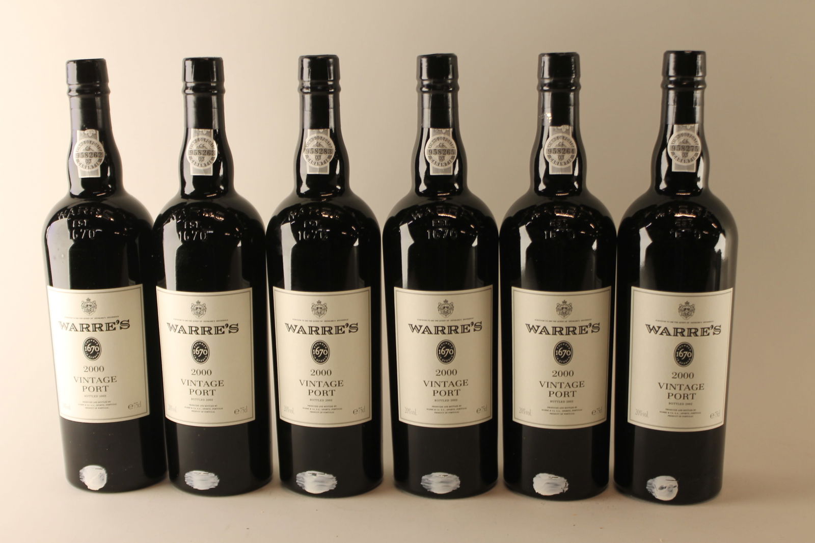 Warre's Vintage Port 2000 (1 of 2)