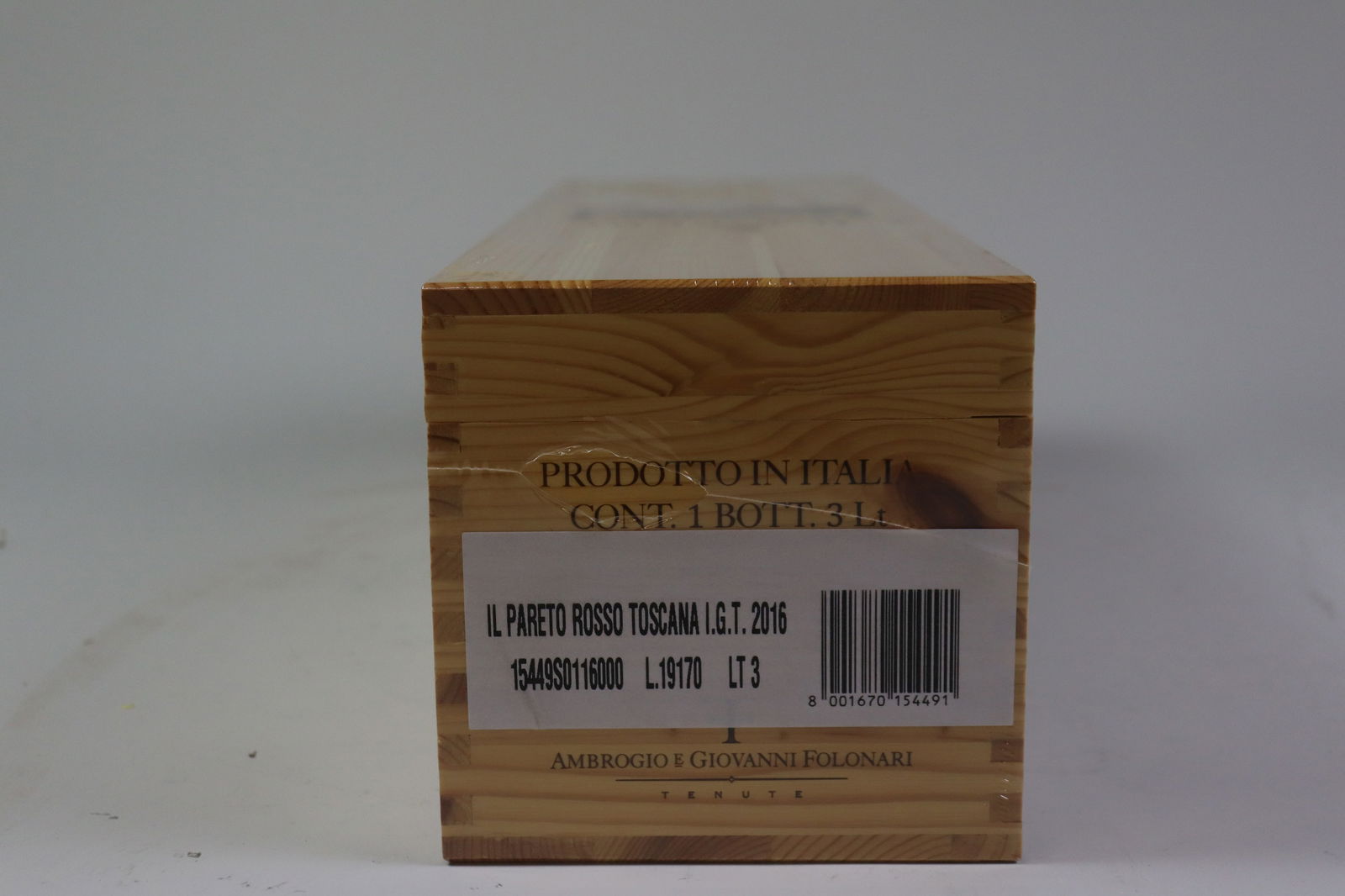 † Toscana IGT 'Il Pareto' 2016: Toscana IGT 'Il Pareto' 2016 Tenute di Nozzole, Greve in Chianti Excellent level and appearance R 2 double magnums - 3ltr Per lot €240 - 340 Size double magnums - 3ltr Conditi