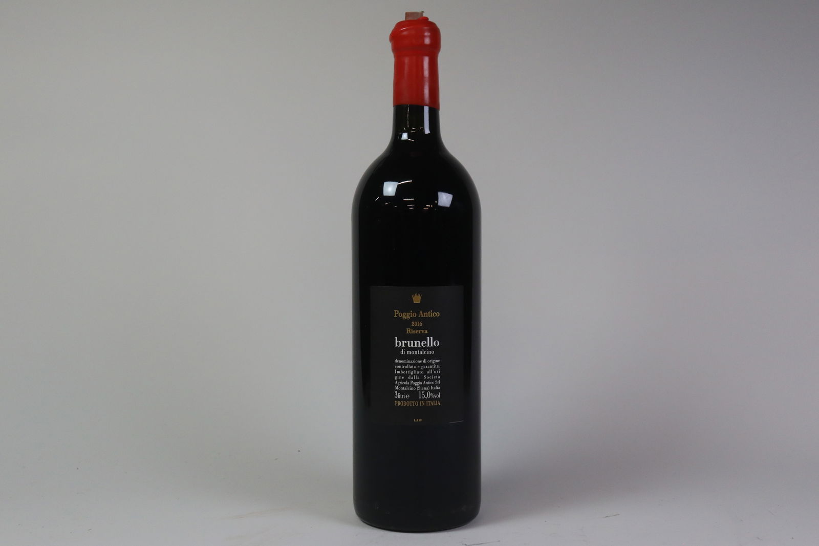 † Brunello di Montalcino Riserva 2016: Brunello di Montalcino Riserva 2016 Poggio Antico, Montalcino Excellent level and appearance R 1 double magnum - 3ltr Per lot €240 - 340Sizedouble magnum - 3ltrConditionExcellent level and