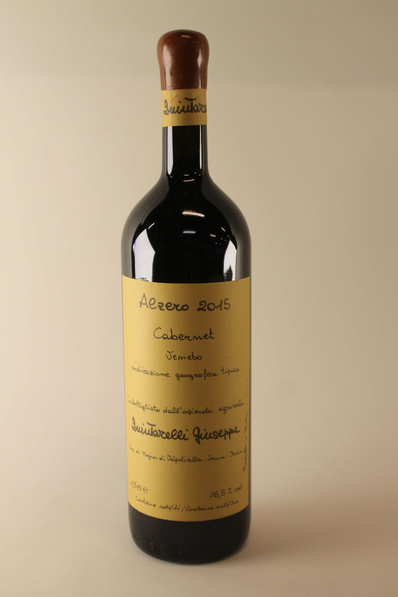 † Veneto IGT 'Alzero' Cabernet 2015: Veneto IGT 'Alzero' Cabernet 2015 Giuseppe Quintarelli, Verona Excellent level and appearance R 1 magnum - 1.5ltr Per lot €460 - 650Sizemagnum - 1.5ltrConditionExcellent level and
