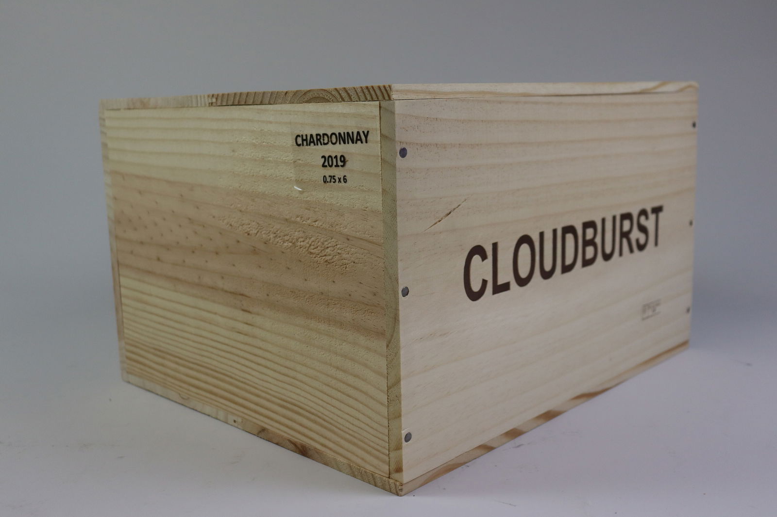 † Chardonnay 2019: Chardonnay 2019 Cloudburst Wines, Margaret River Excellent level and appearance W 6 bottles Per lot €460 - 600 Size bottles Condition Excellent level and appearance