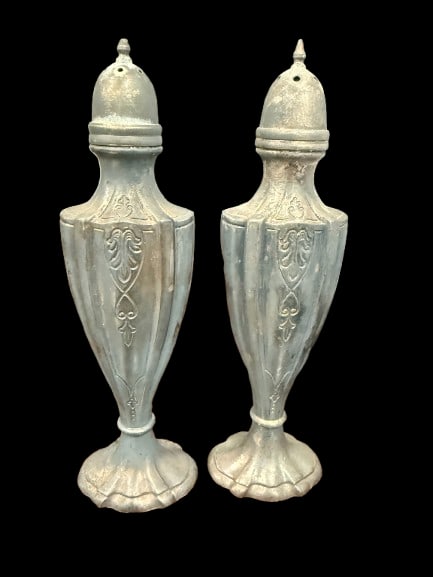 Set of 4 Ornate White and Silver Decorative Finials: A set of four ornate white and silver decorative finial pieces with intricate detailing, suitable for display or architectural accent.