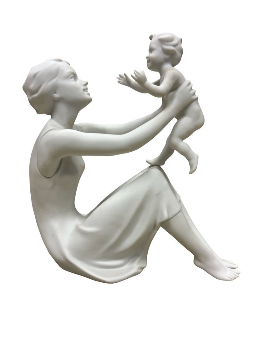 Kaiser ~ Mother and Child ~ White Bisque Porcelain Figurine Made In Germany 7.5 (1 of 6)