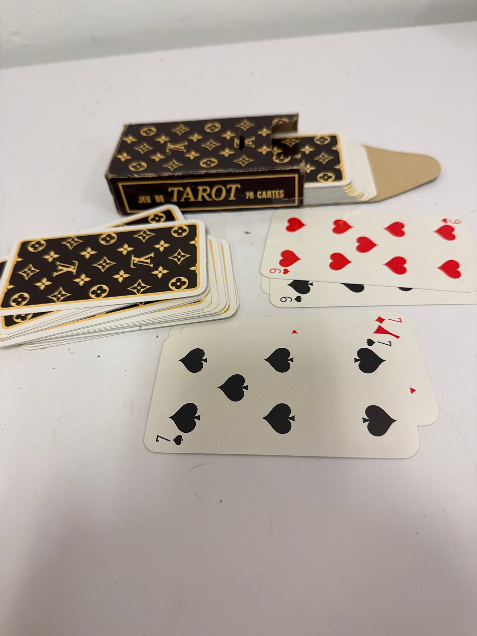 Louis Vuitton Style Tarot Card Deck (1 of 4)
