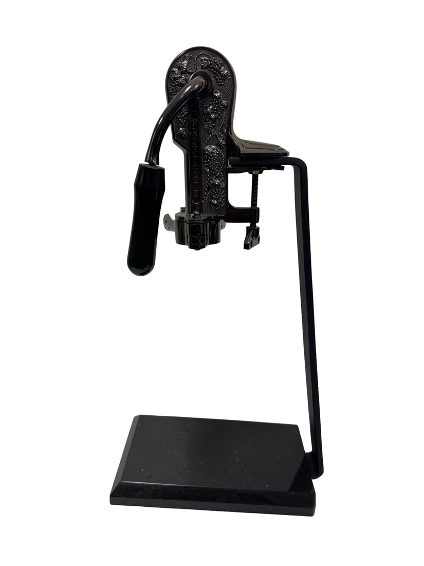 Frontgate Tabletop Vineyard Wine Opener (1 of 6)