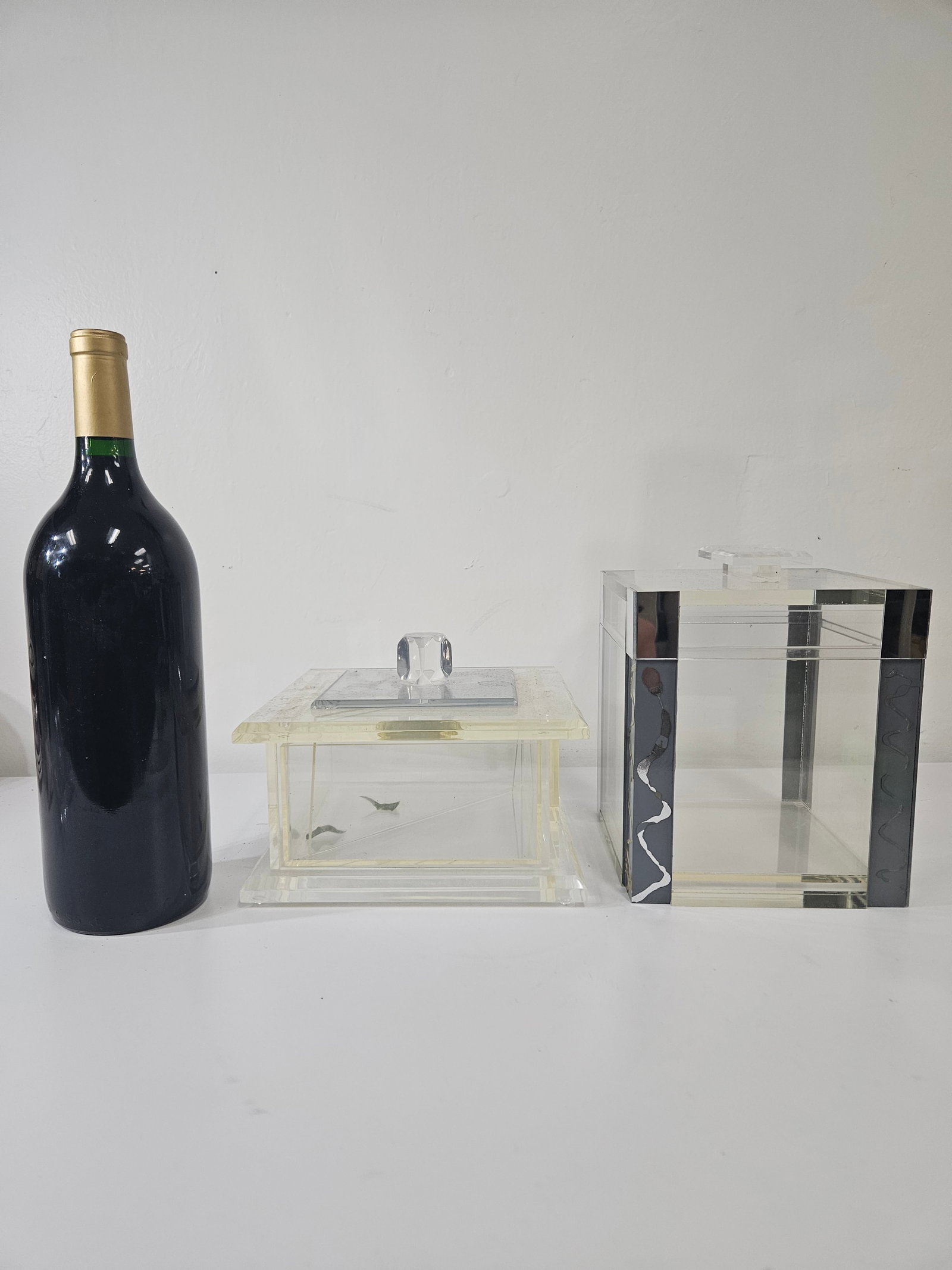 Two Mid-Century Lucite & Acrylic Boxes - 3