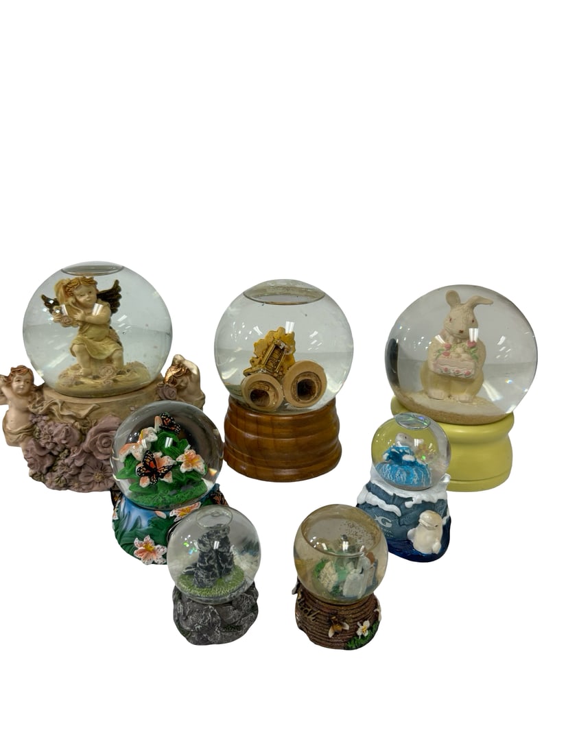 Collection of 7 Decorative Snowglobes (1 of 7)