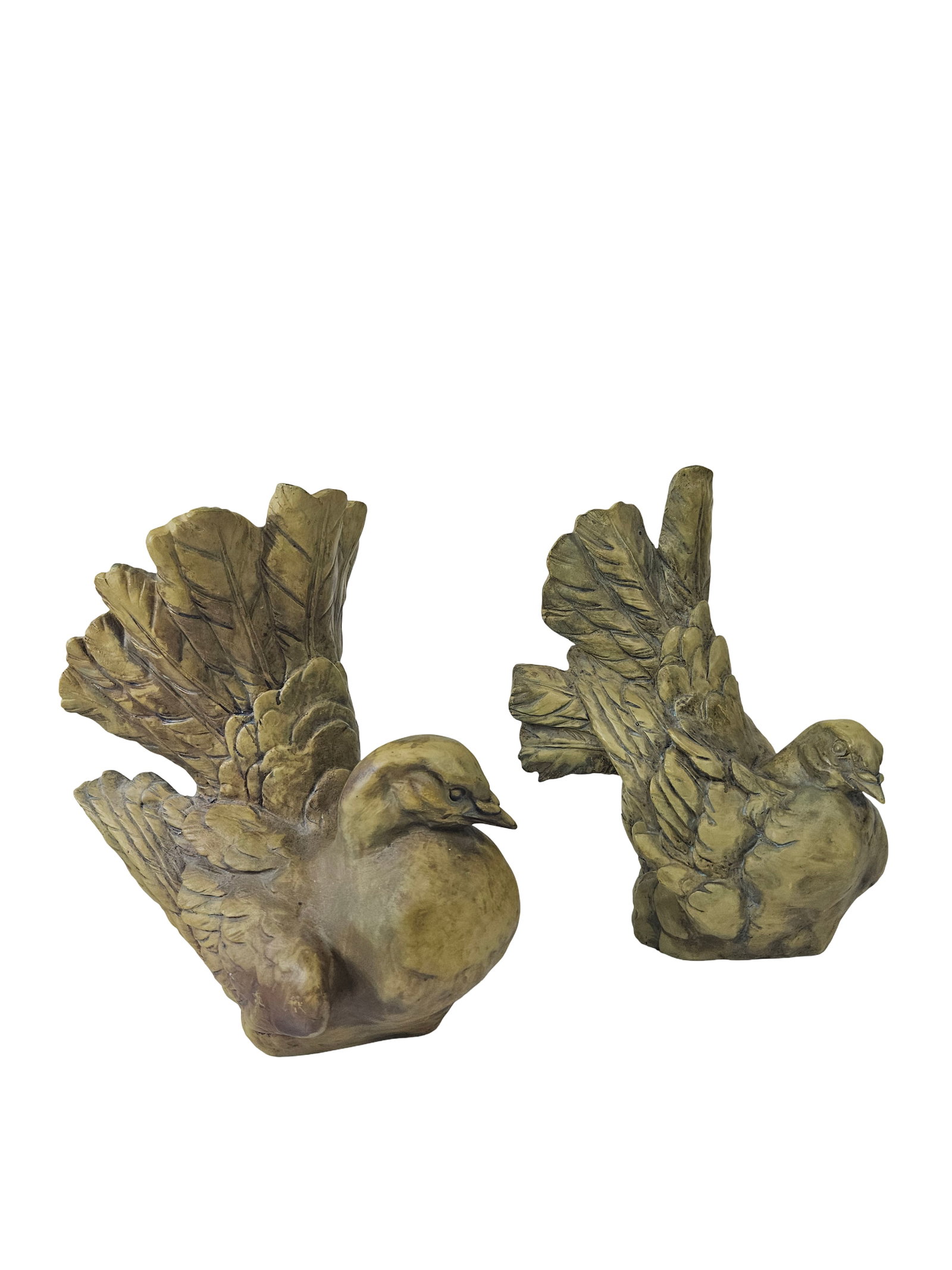 Pair of Decorative Fantail Pigeon Statue (1 of 10)