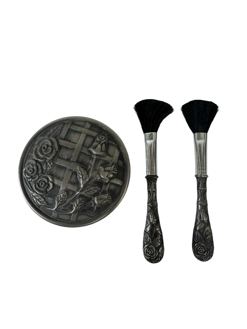 Vintage Style Rose Motif Vanity Set (1 of 7)
