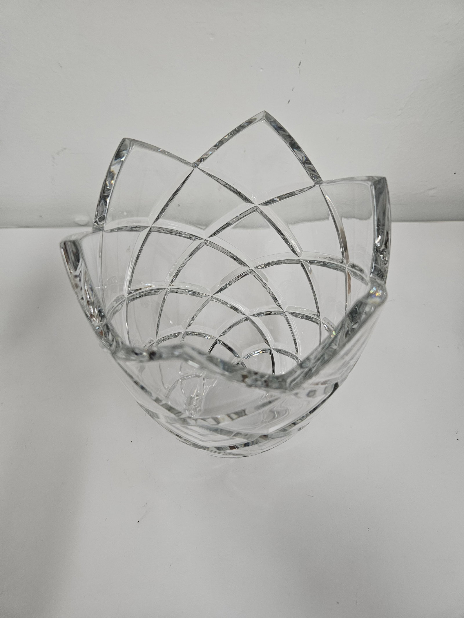 Crystal Vase with Diamond Cut Pattern - 2