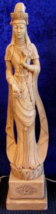 Asian Antique Kwan Yin Buddha Statute. 4 Fe: Asian Antique Kwan Yin Buddha Statue 50 inches tall. Would be great for a restaurant, swimming pool or back yard. Came from a world traveling antique dealers estate