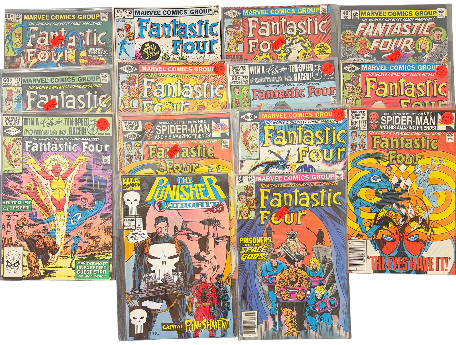 Fantastic Four Comic Books Lot Bronze Age Punisher Eurohit: Marvel Fantastic Four Bronze Age comic lot including classic issues and Punisher Eurohit mini-series. Strong vintage Marvel appeal.