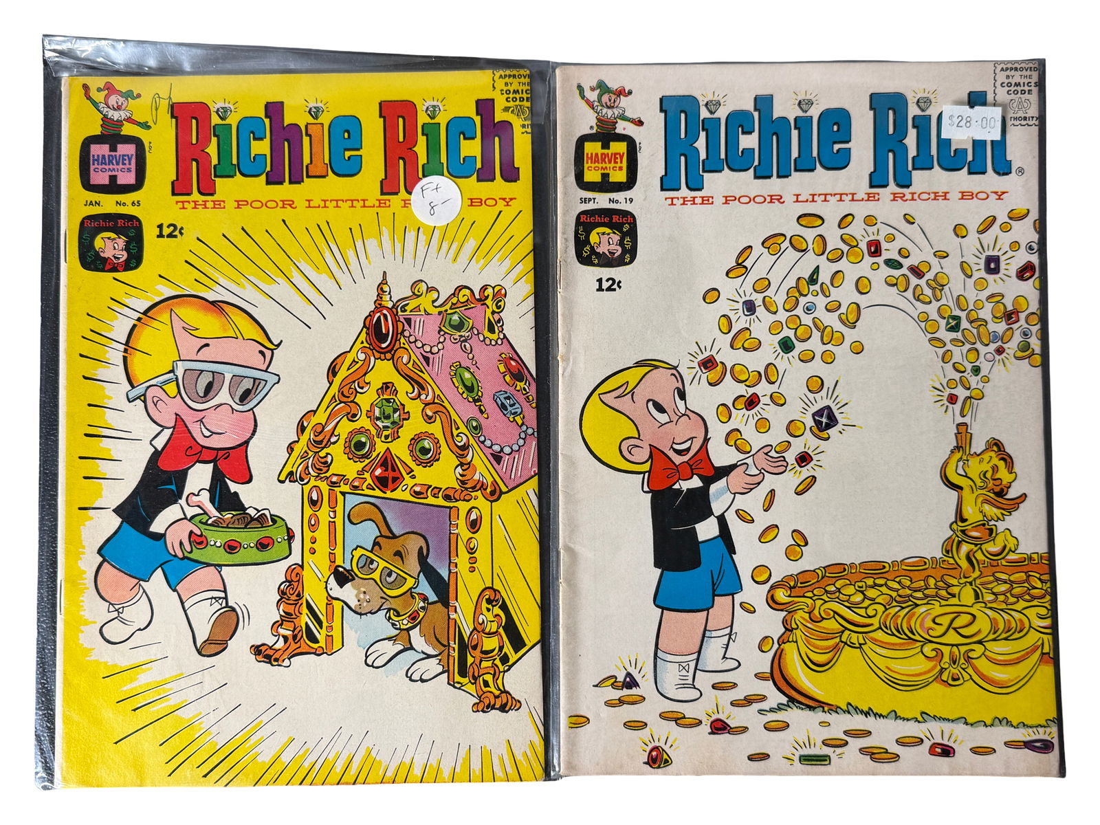 Comic Book Lot Richie Rich 65 19: Harvey Comics Richie Rich issues featuring the iconic rich boy character. Bright covers and strong collectible appeal.