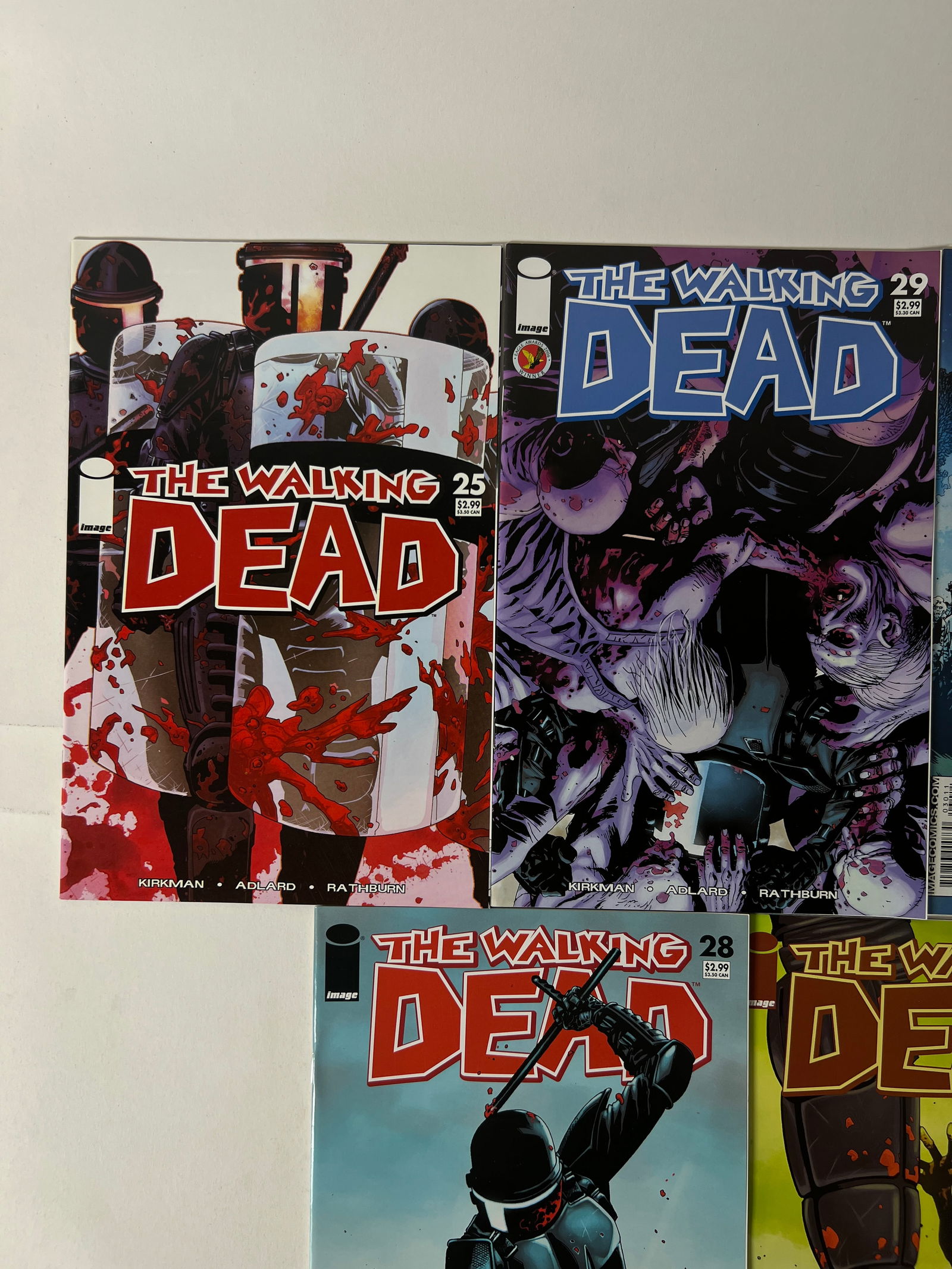 Walking Dead Issues 2530 Run - 2
