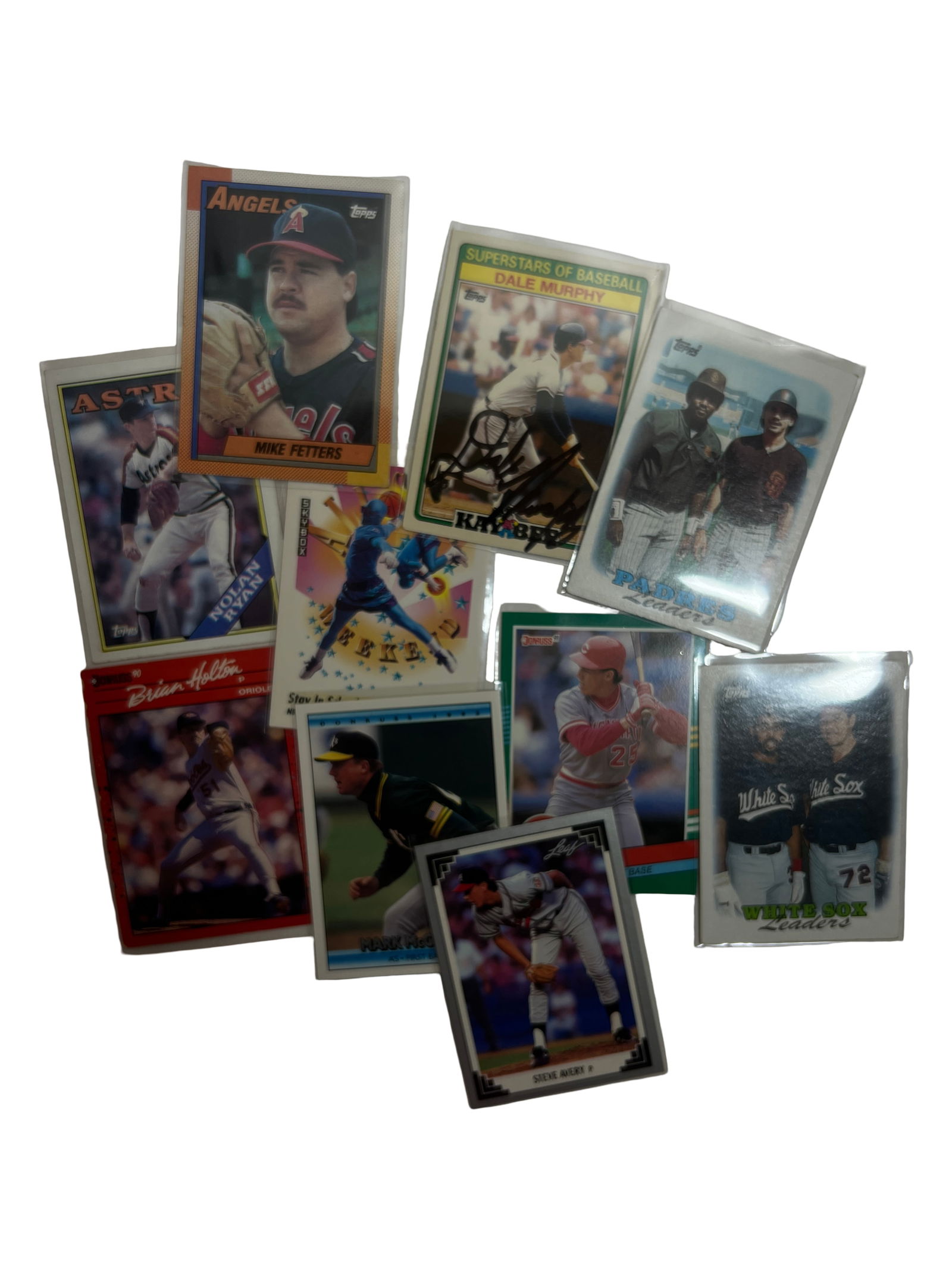 Mixed Baseball Cards Lot: Assorted baseball cards including Dale Murphy, Mike Fetters and others; primarily common cards from the late 1980s1990s.