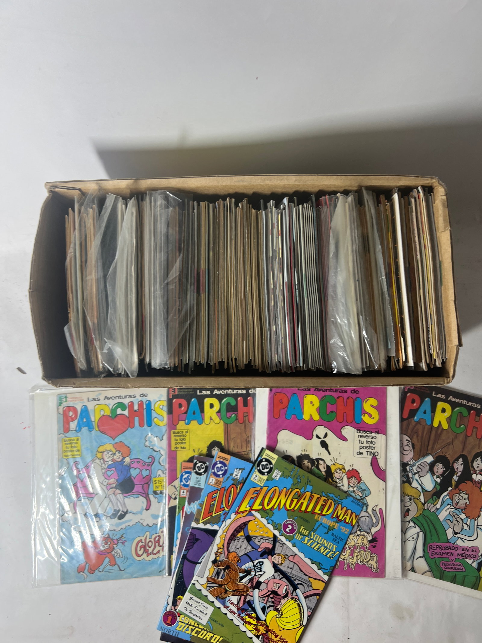 Comic Book small Box Collection lot - 4