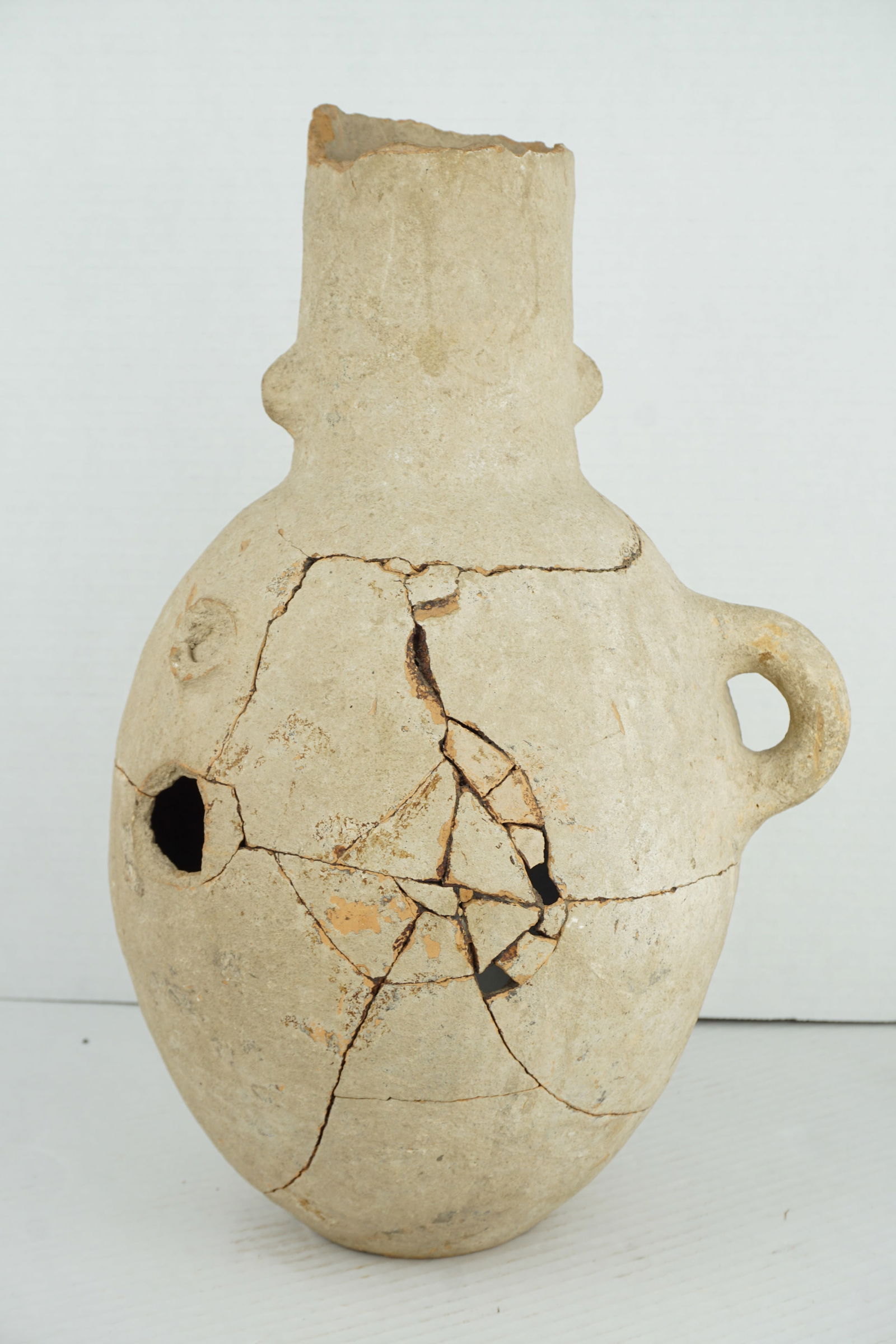 Huaxtec Anthropomorphic Urn - 4