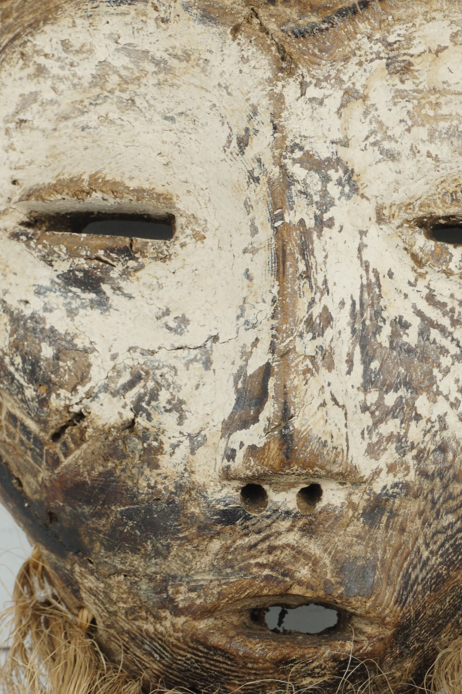 Lega Bwami Idimu Mask - 2