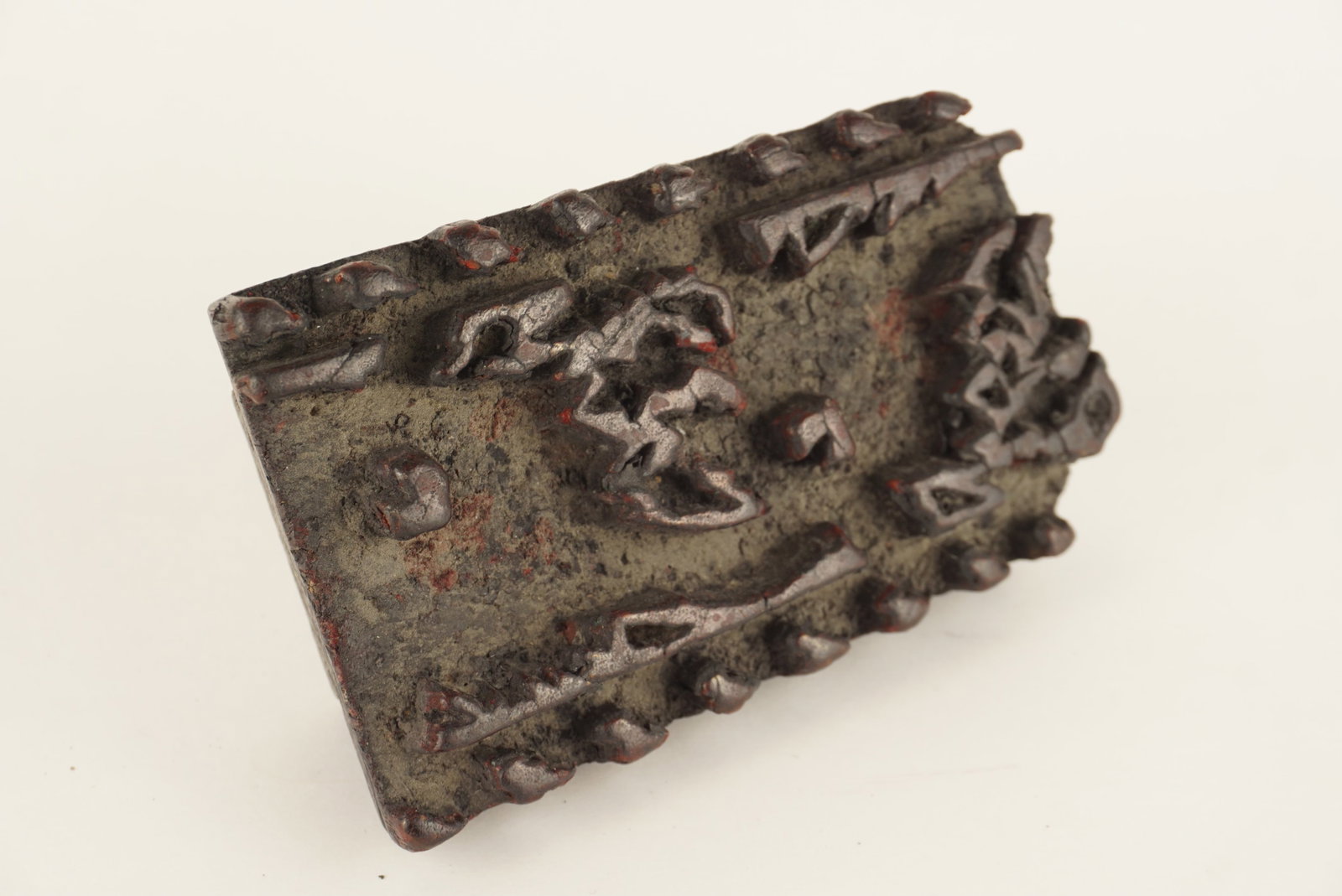 Antique Chinese Carved Wood Printing Block, Calligraphy & Textile Stamp: SHIPPING NOTE: We have in house shipping and can do fairly cheap rates, and I am more than happy to combine shipping. I can often do better than the Live Auctioneers shipping quote, so bid away! Feel 