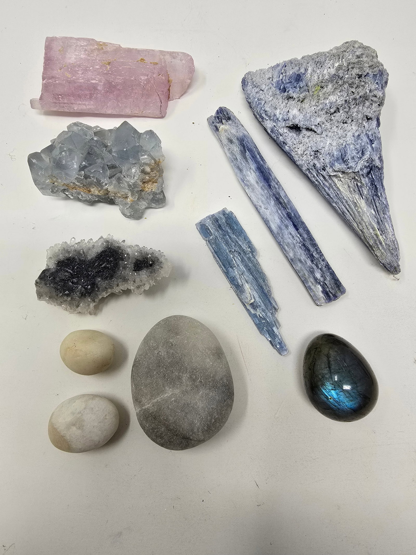 Mixed Lot of (10) Beautiful Crystals - 2