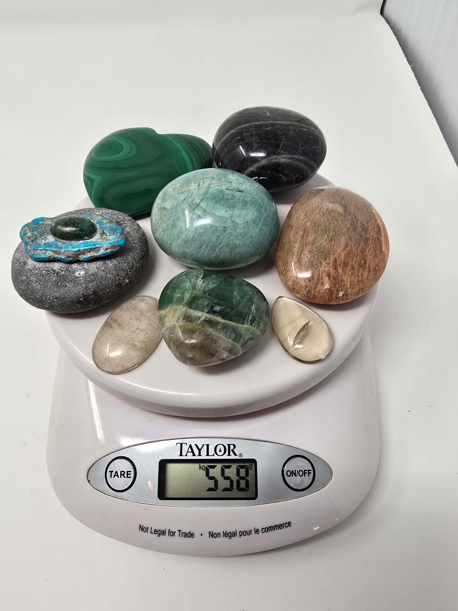 Mix Lot of (8) Beautiful Crystals - 4