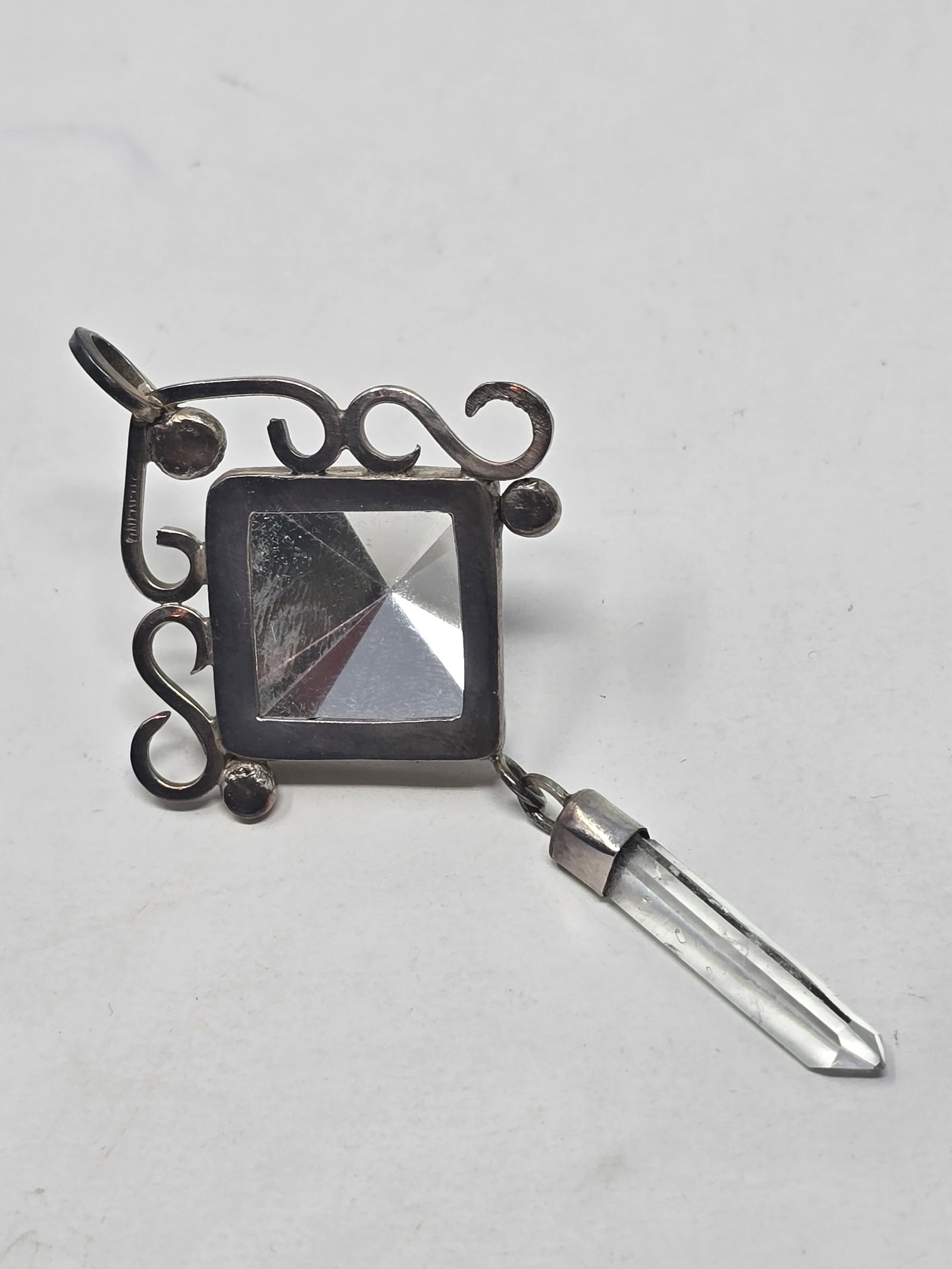 925 Sterling Silver Pendant with Clear Quartz Crystal Point - 3