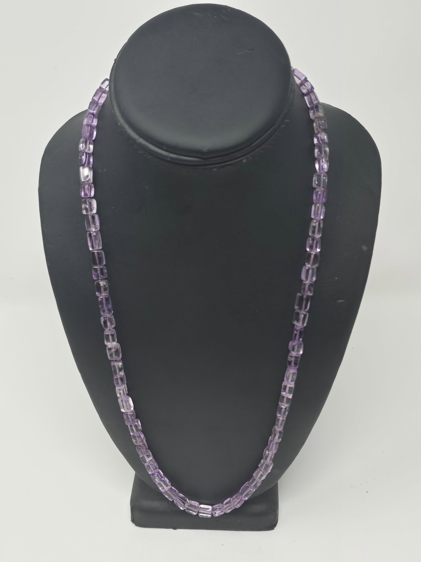 Lot of (3) Beautiful Beaded Necklaces - 4