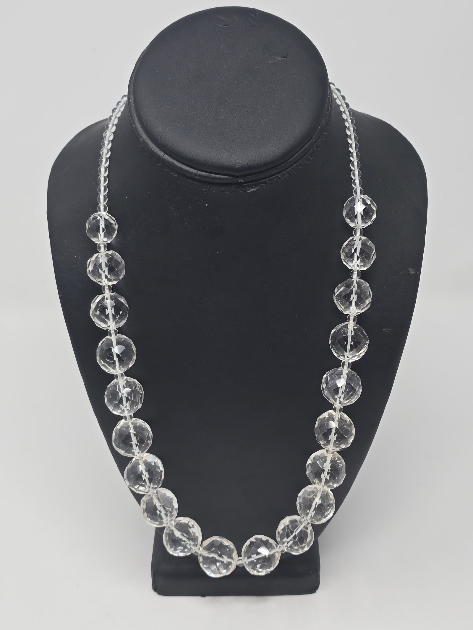 Lot of (3) Beautiful Pearl and Beaded Necklaces - 2