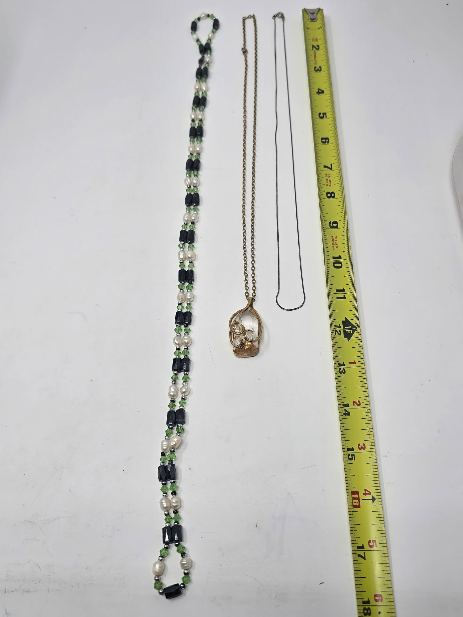 Lot of (3) Beautiful Pearl, Crystal Beaded and Silver Necklaces - 5