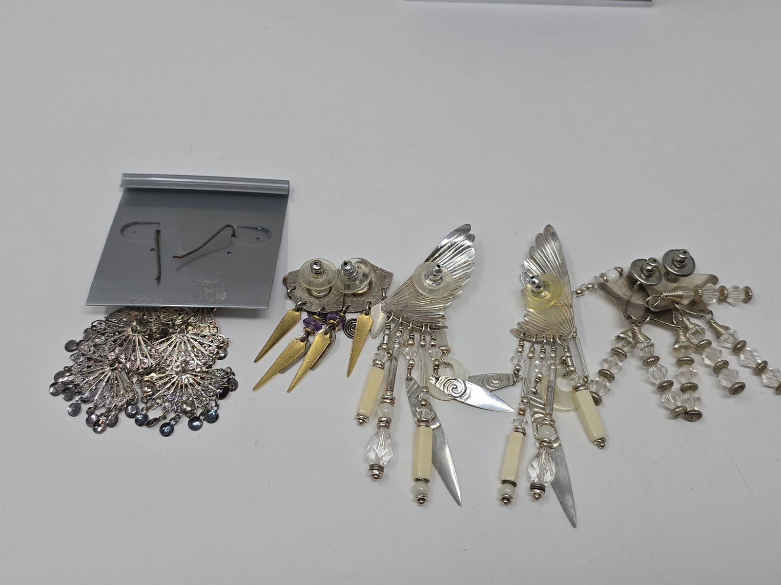 Lot of (4) Pairs of Dangle Earrings - 4