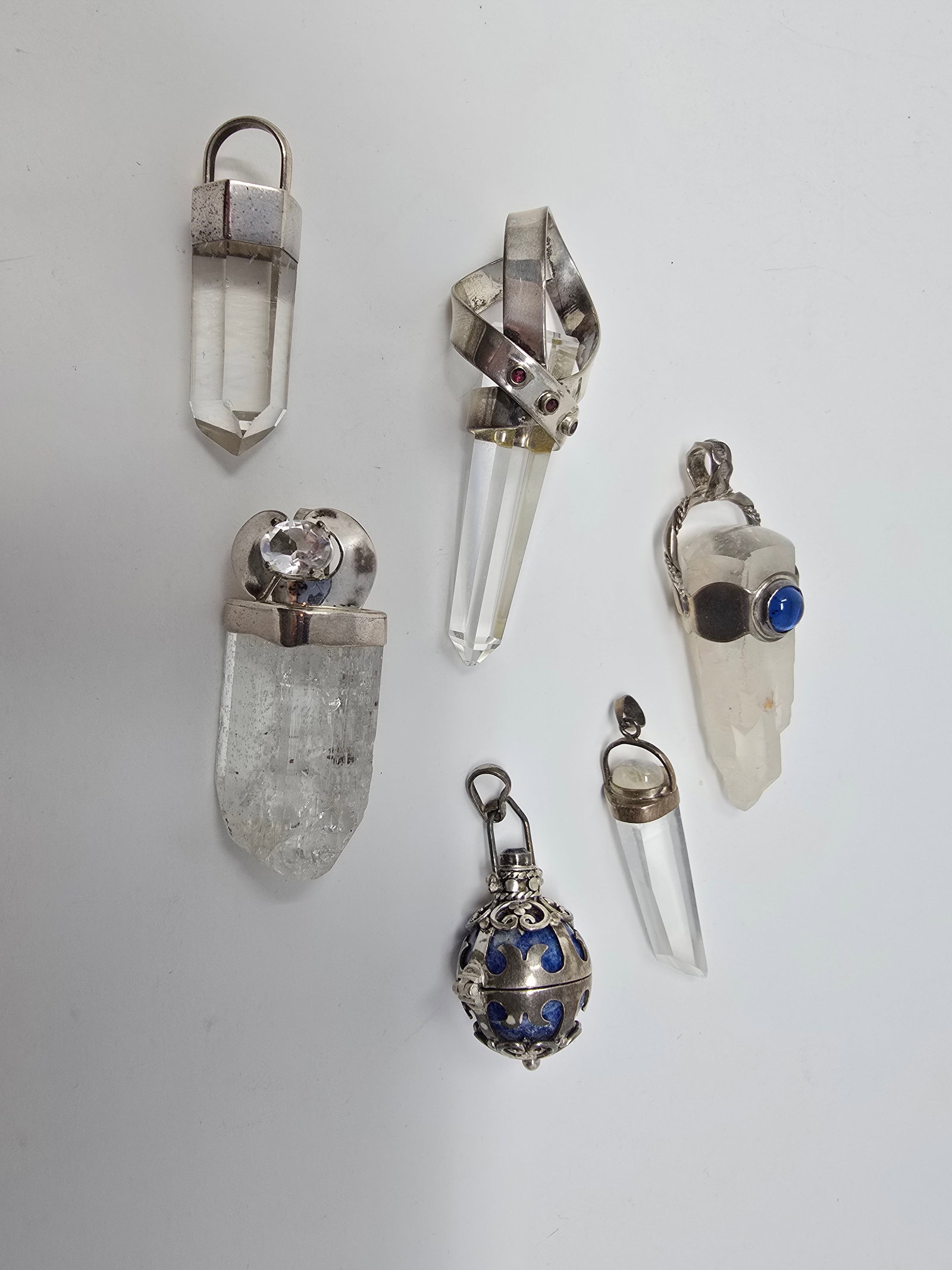 Mixed lot of (6) Crystal Healing Jewelry Pieces - 3