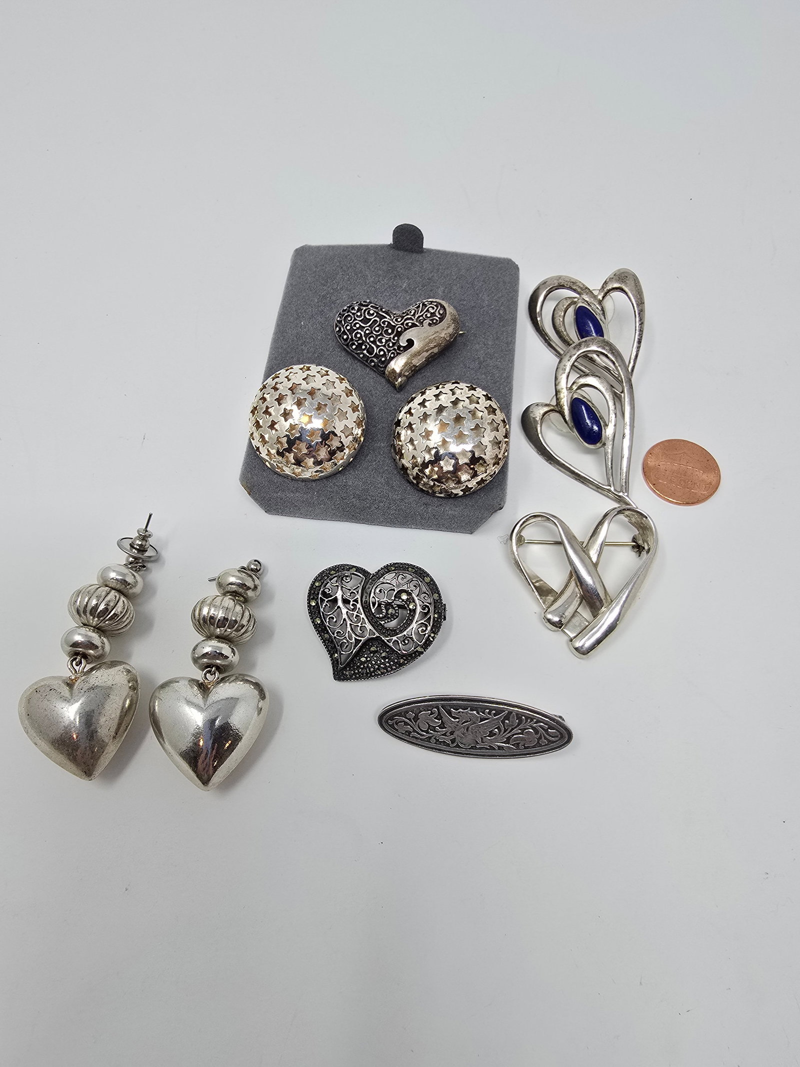 Mixed Lot of Vintage Earrings and Brooches - 2