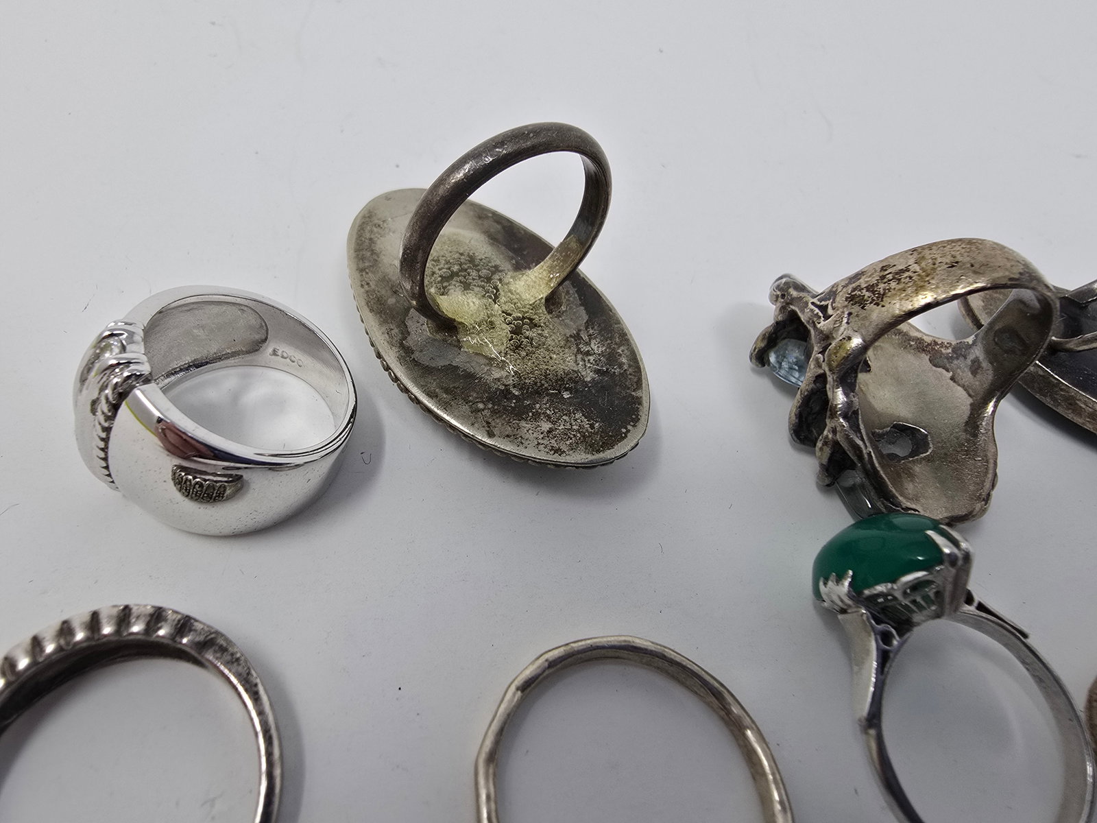 Large Mixed Lot of (18) Rings - 7