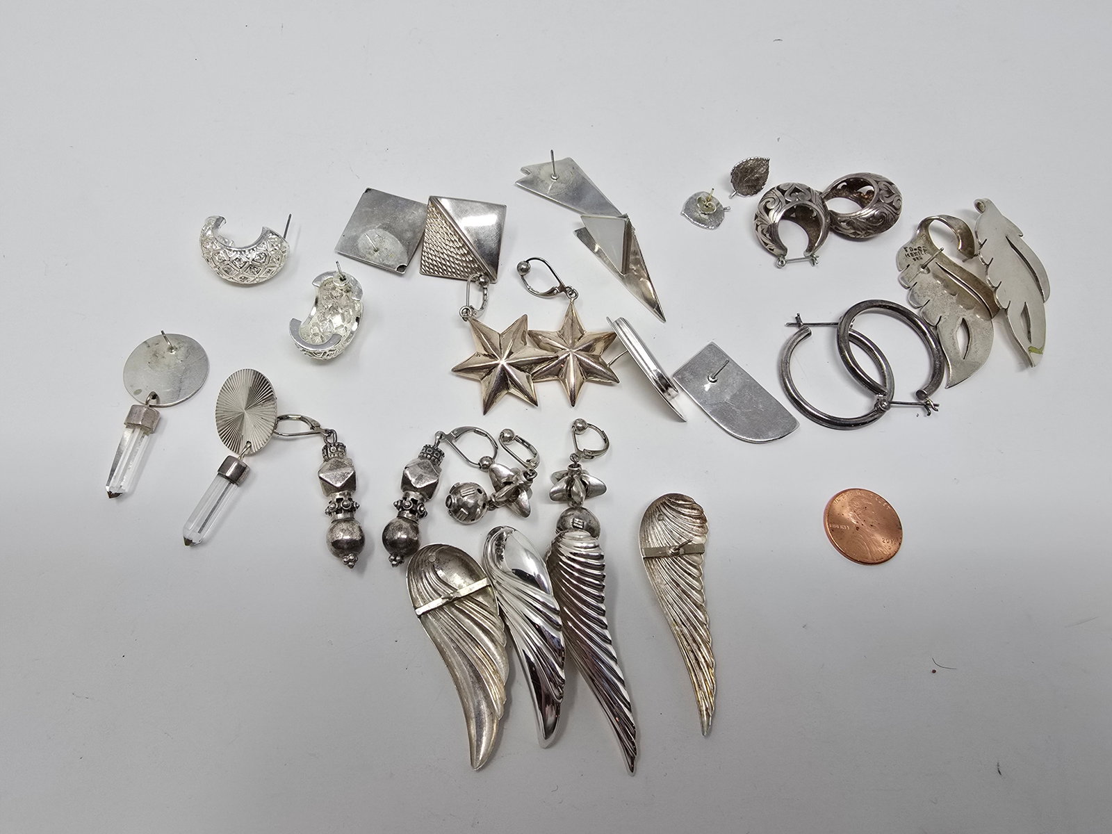 Mixed Lot of (14) Pairs of Very Unique Earrings - 2