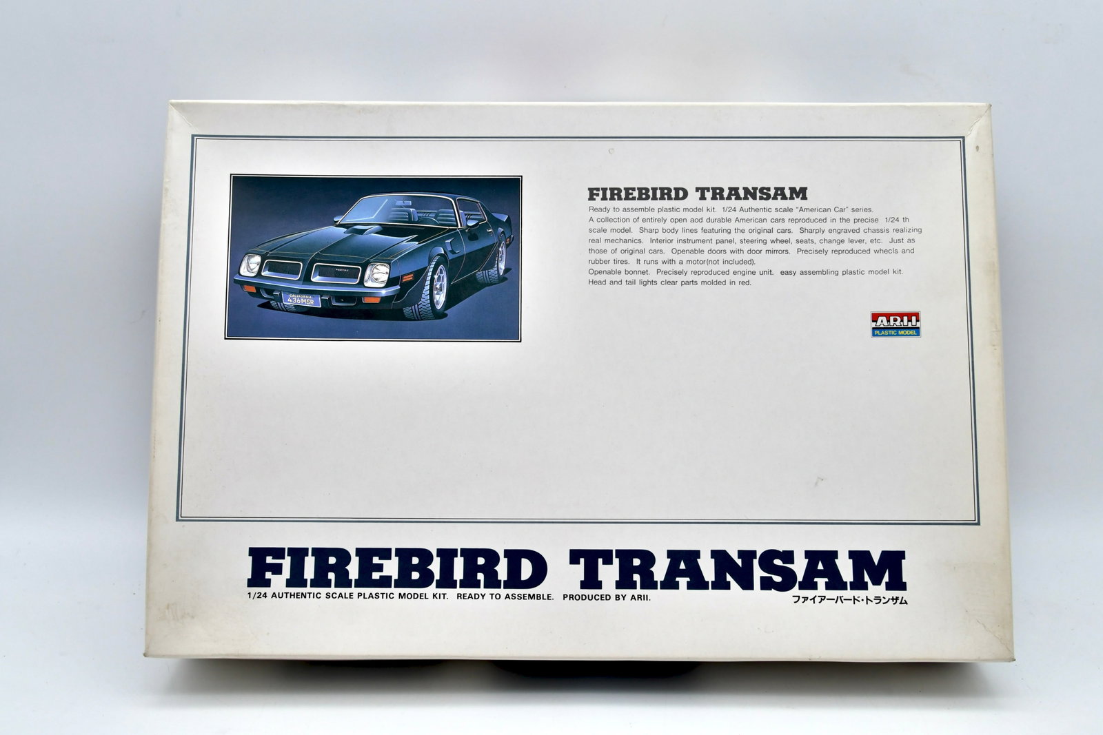 ARII 1/24 Pontiac Firebird Trans Am Motorized Kit: Vintage ARII Pontiac Firebird Trans Am plastic model kit in 1/24 scale.