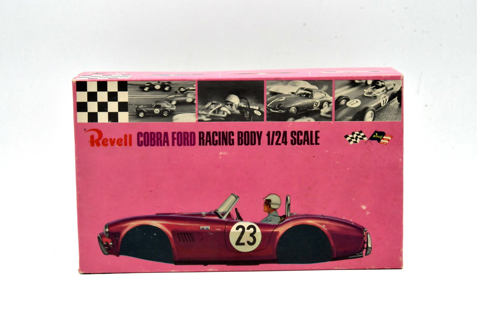 Revell Cobra Ford Racing Body 1/24 Scale (1 of 6)