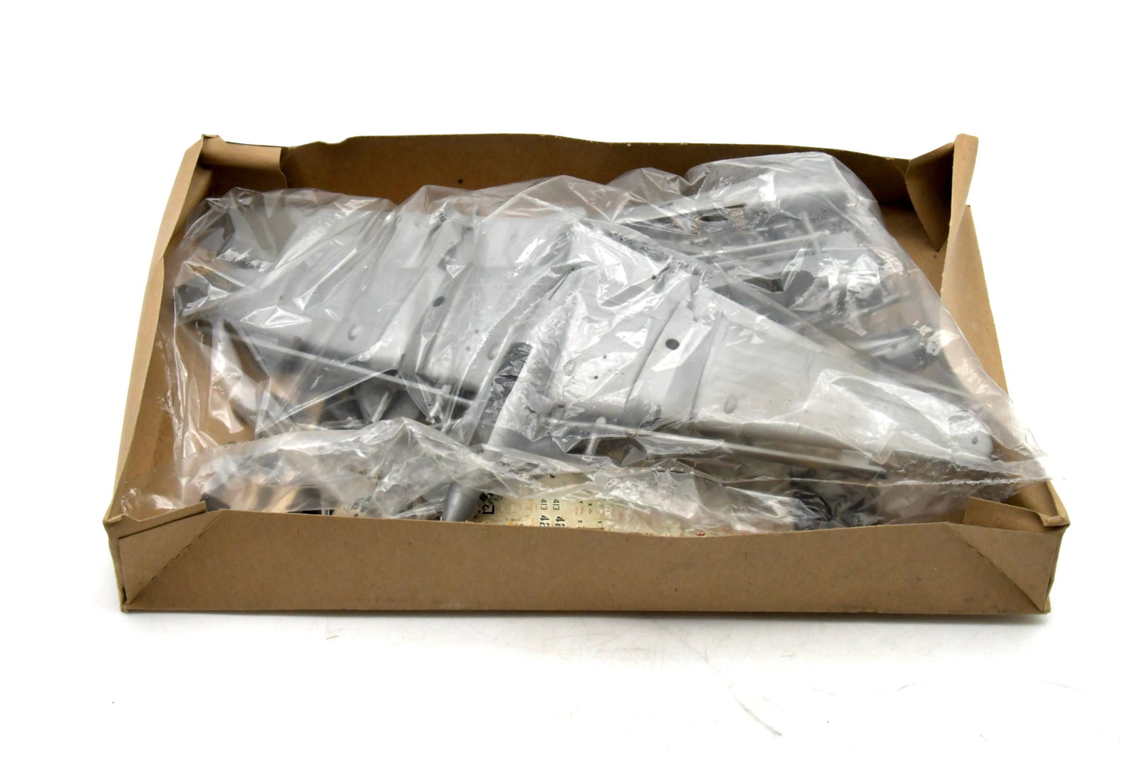 Monogram 1/48 P38 Lockheed Lightning Model Kit - 5