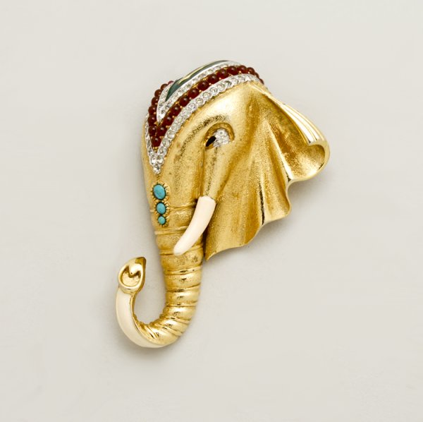 Vintage Original Elephant Costume Jewelry Pin: Marked Jomaz.