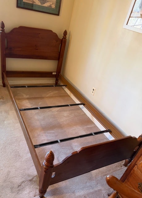 Ethan Allen Twin Wood Bed Frame: Solid Wood. Great Condition
