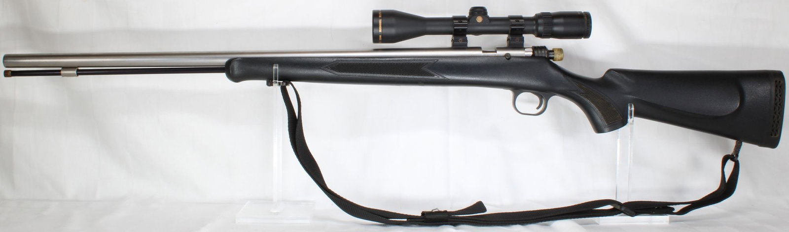 Knight DISC Elite .50 Caliber Black Powder Rifle, S/N S001574, w/ Bushnell Elite 3200 Scope, Sling &: Knight DISC Elite inline muzzleloader chambered in .50 caliber. Features stainless steel barrel and inline ignition system. Equipped with Bushnell Elite 3200 rifle scope for precision targeting. Inclu