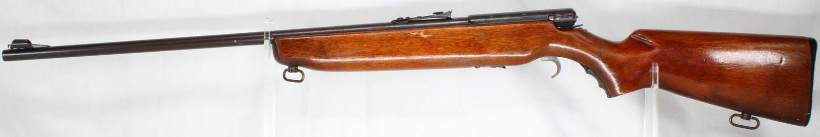 Mossberg Model 26B .22 S/L/LR Bolt Action Rifle, 24" Barrel, Sling Rings, S/N Not Found (1 of 19)