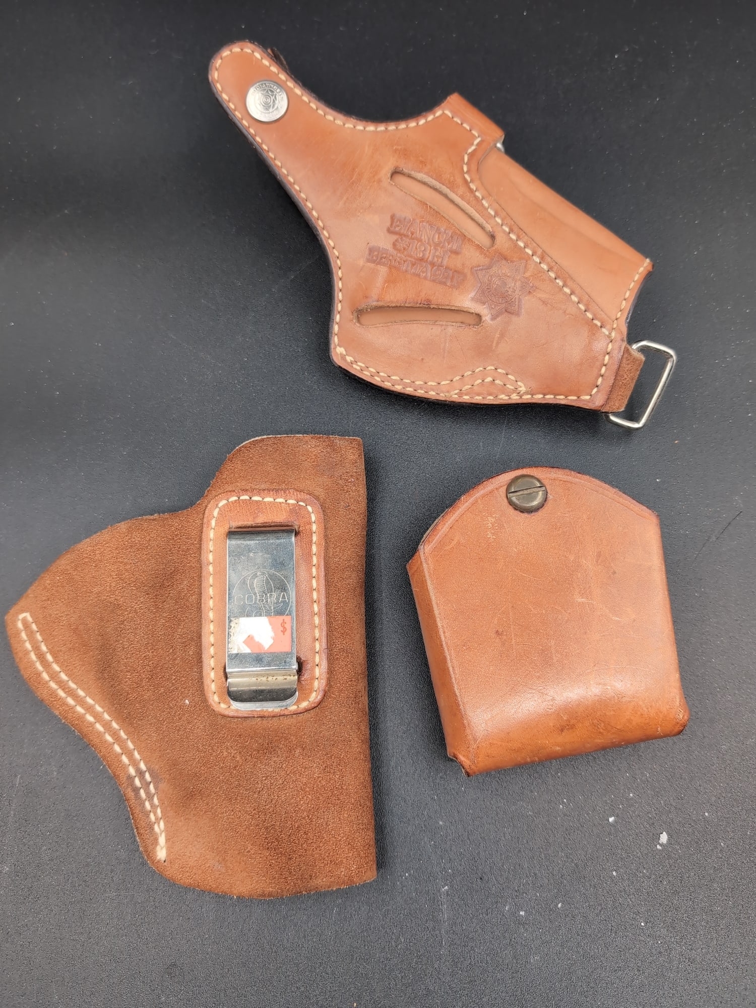 Bianchi Leather Holster and Accessory Pouch Set (1 of 4)