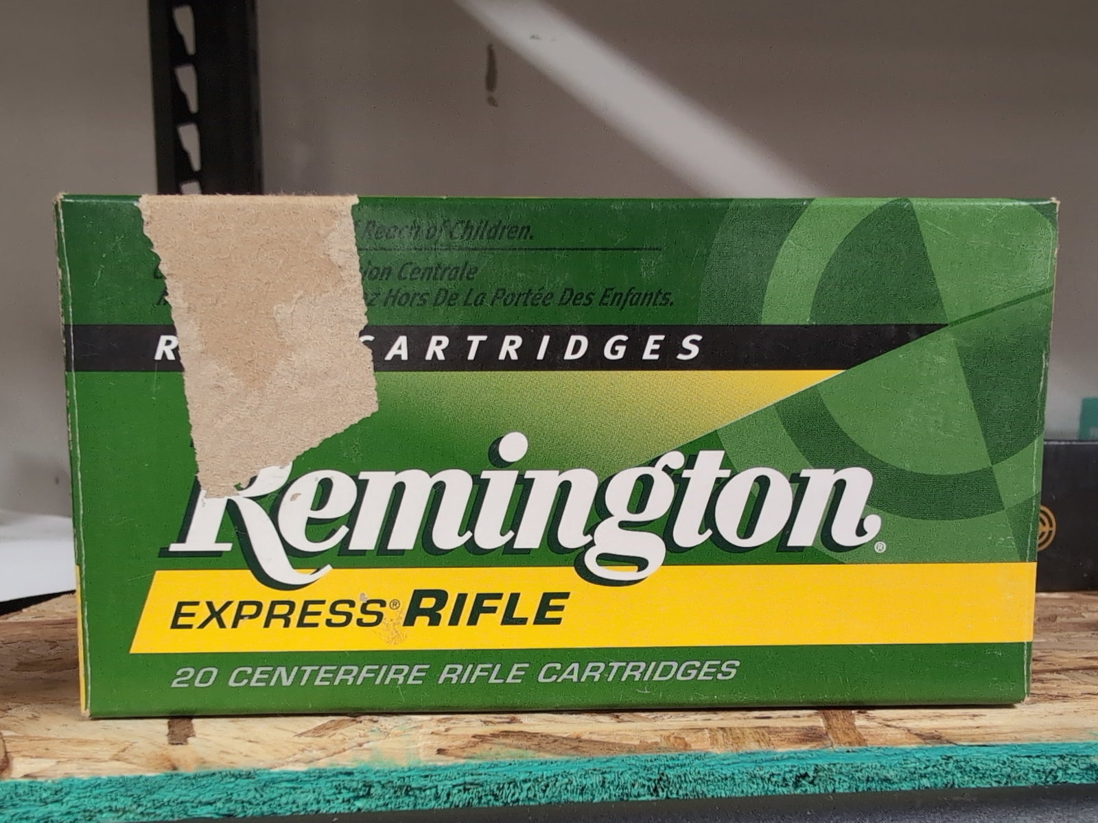 Remington Express Rifle 243 Win 80 Grain PSP Ammunition (1 of 2)