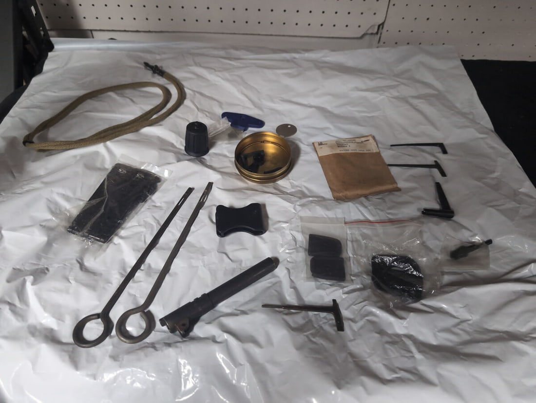 Assorted 1911 Pistol Parts and Accessories Lot (1 of 6)