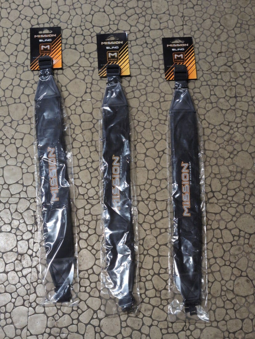 Lot of Three Mission Crossbow Slings (1 of 2)