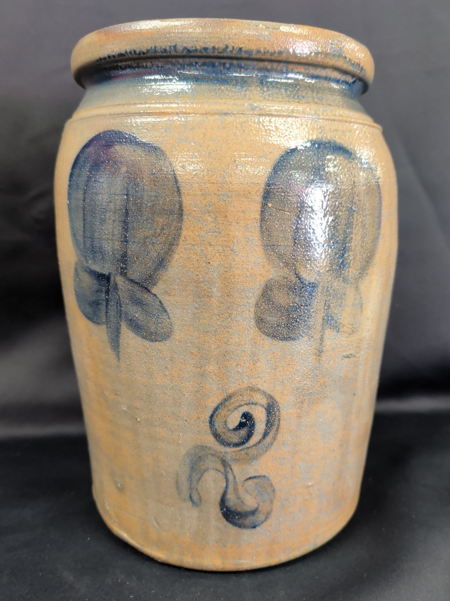 2 Gallon Salt-Glazed Stoneware Crock with Cobalt B (1 of 4)