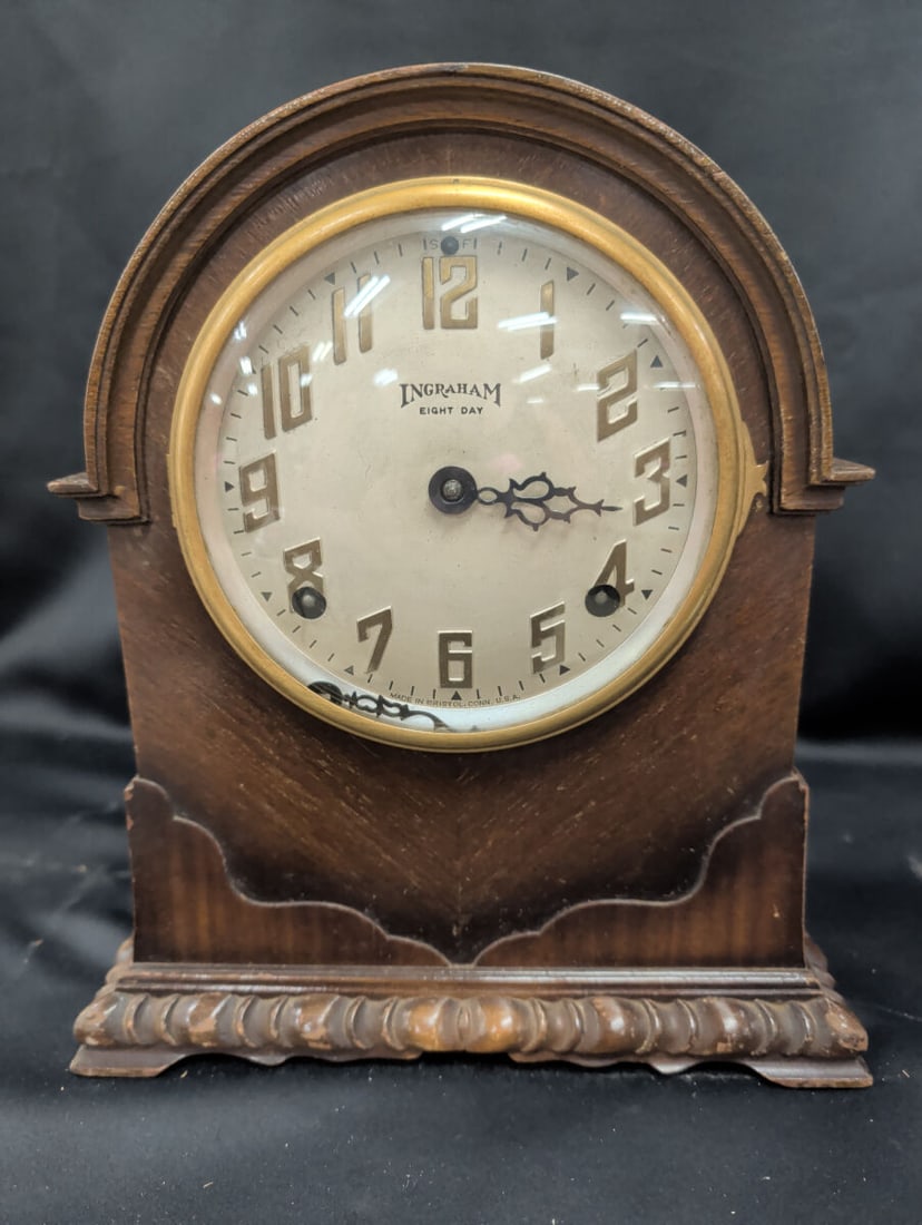 E. Ingraham "Calais" Eight-Day Tambour Mantel Cloc (1 of 5)