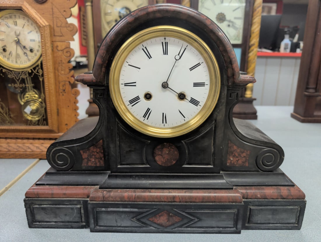 Black & Rouge Marble French-Style Mantel Clock wit (1 of 4)