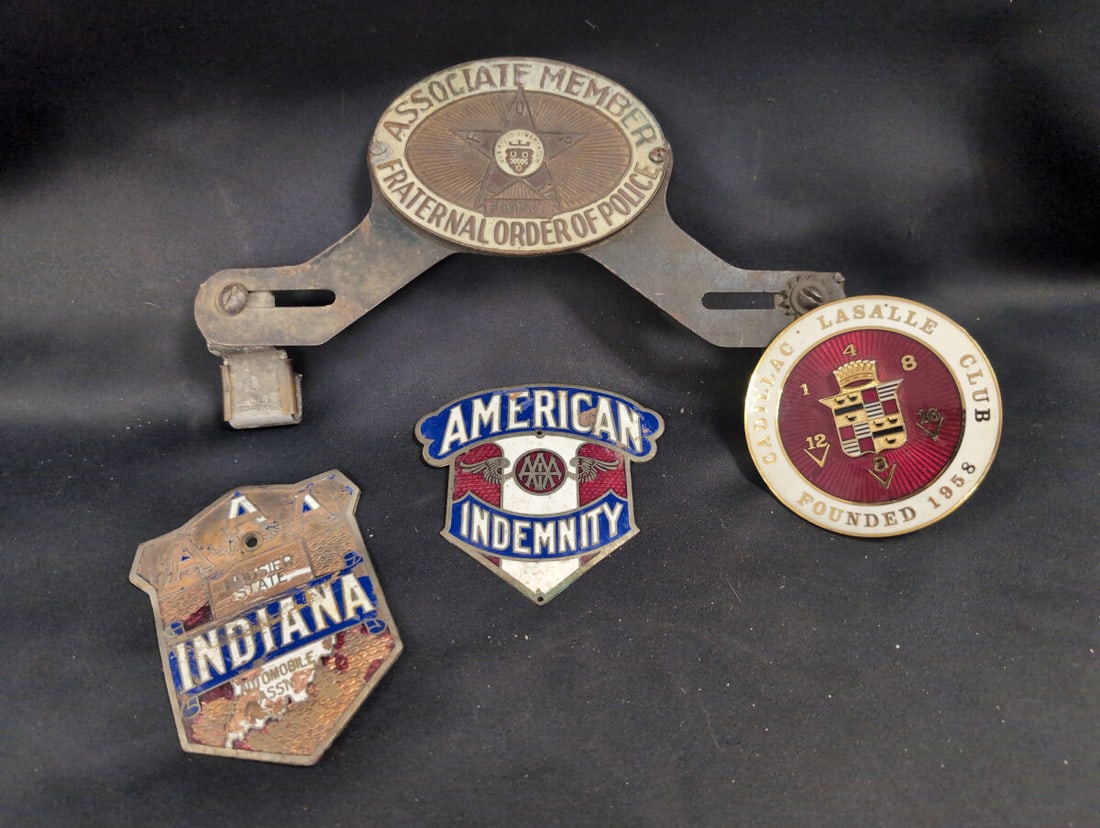 Assorted Automotive Club Grille Badges and Fraternal Order of Police Mount (1 of 3)